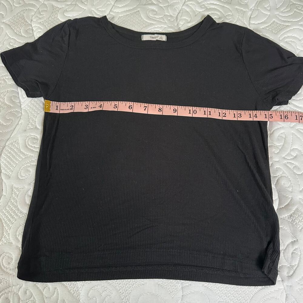 Timing solid black tee - Picture 5 of 6